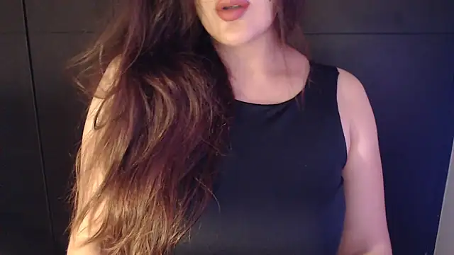 Snapshot of AdharaLujan chatting on June 24, 10:51 pm AdharaLujan online show from June 24, 10:51 pm