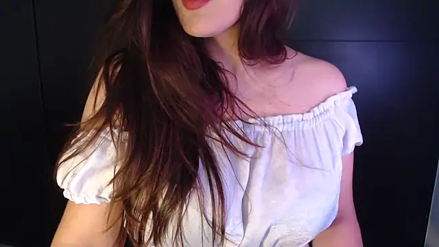 Snapshot of AdharaLujan chatting on March 1, 1:22 pm AdharaLujan online show from March 1, 1:22 pm