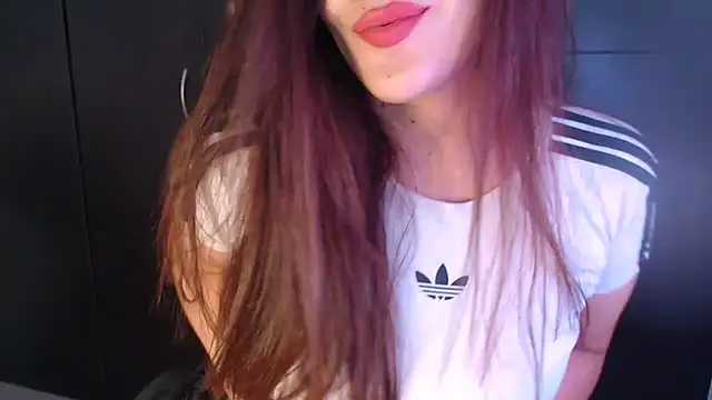 Snapshot of AdharaLujan chatting on February 27, 3:01 pm AdharaLujan online show from February 27, 3:01 pm