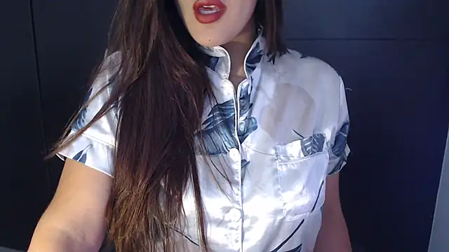 AdharaLujan online show from April 2, 3:30 pm