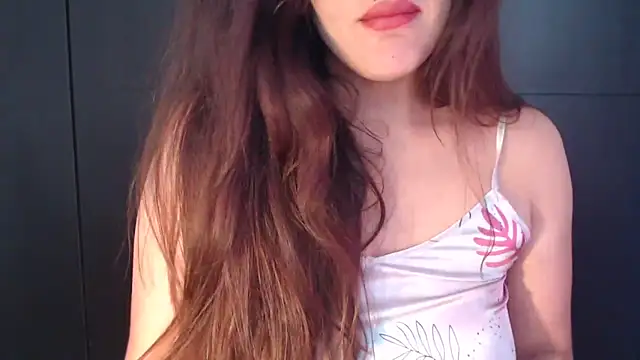 AdharaLujan online show from April 12, 4:54 pm