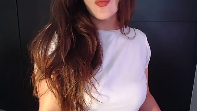 AdharaLujan online show from March 12, 1:15 pm