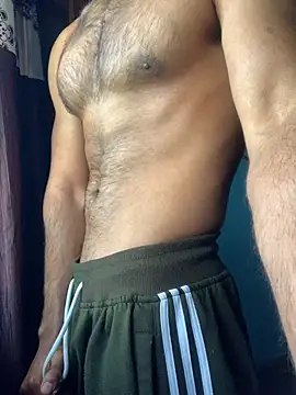 Snapshot of Vampire_xoxo chatting on December 12, 8:03 am Vampire xoxo online show from December 12, 8:03 am