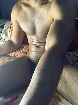 Snapshot of Vampire_xoxo chatting on January 26, 3:48 am Vampire xoxo online show from January 26, 3:48 am