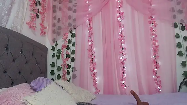 Zara47sweet online show from May 8, 12:36 am
