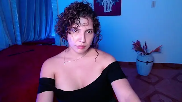 Snapshot of Sigrid- chatting on March 11, 3:36 am Sigrid- online show from March 11, 3:36 am
