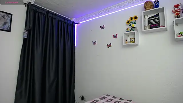 Soffy-brooks online show from April 14, 5:34 am