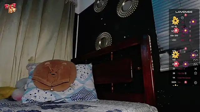 Soffy-brooks online show from February 18, 5:53 am