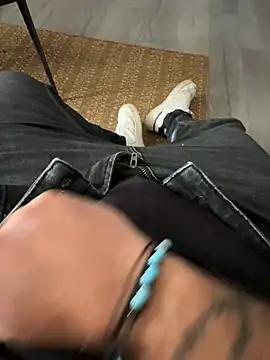 Ringhio199 online show from December 20, 12:16 pm