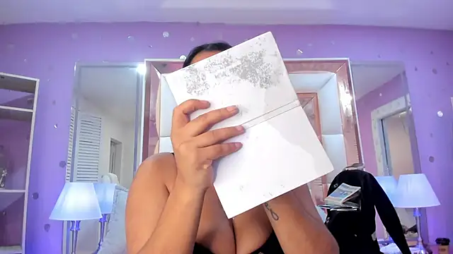 scarlette 15  online show from April 17, 3:09 am