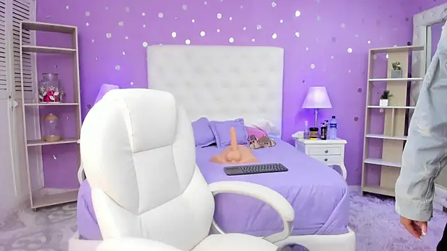 scarlette 15  online show from January 15, 3:21 am