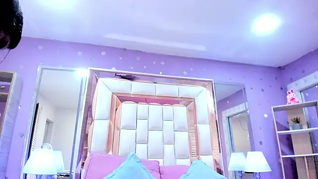 scarlette 15  online show from May 16, 3:05 am