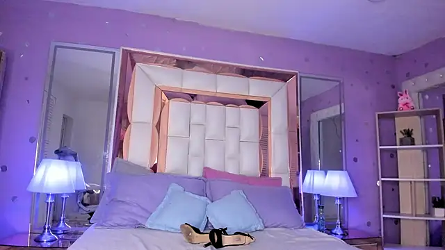 scarlette 15  online show from April 30, 3:13 am