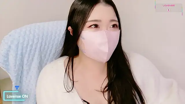 yukinko o  online show from October 18, 2:08 pm