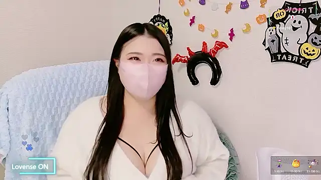 yukinko o  online show from October 28, 2:16 pm