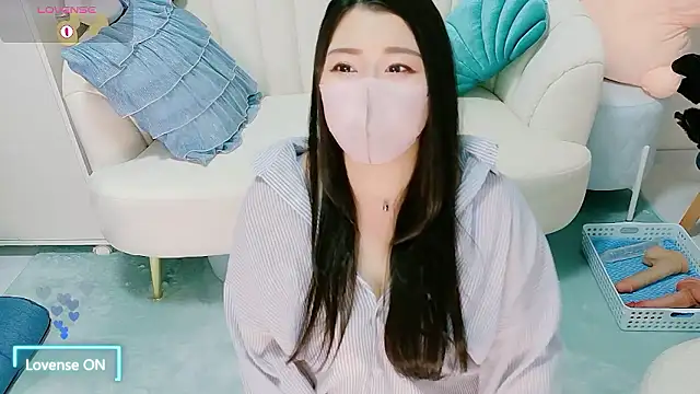 Snapshot of yukinko_o_ chatting on July 15, 1:40 pm yukinko o online show from July 15, 1:40 pm