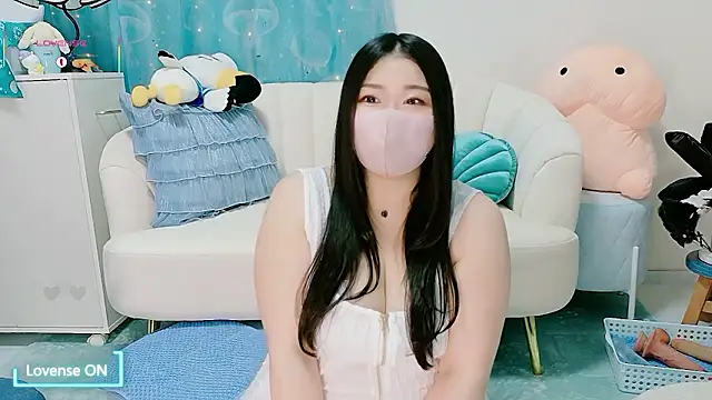 Snapshot of yukinko_o_ chatting on July 3, 1:28 pm yukinko o online show from July 3, 1:28 pm