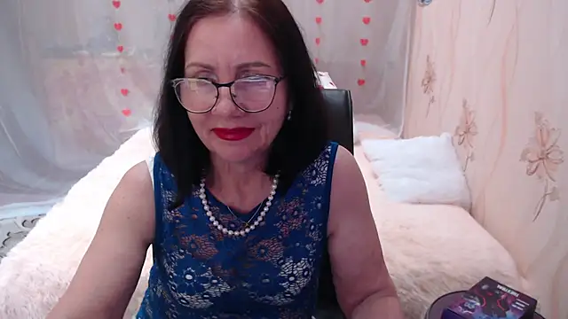 OlgaHottie online show from March 18, 8:39 am