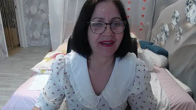 OlgaHottie online show from April 6, 11:28 pm