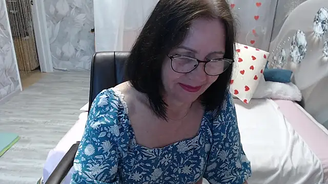 OlgaHottie online show from June 12, 11:35 pm