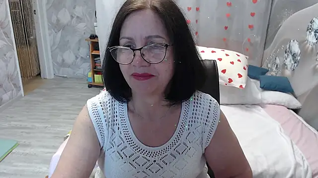 OlgaHottie online show from May 31, 11:27 pm