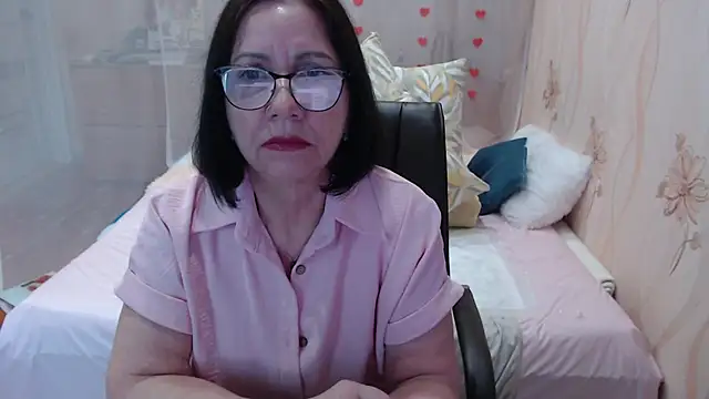 OlgaHottie online show from November 21, 12:20 am