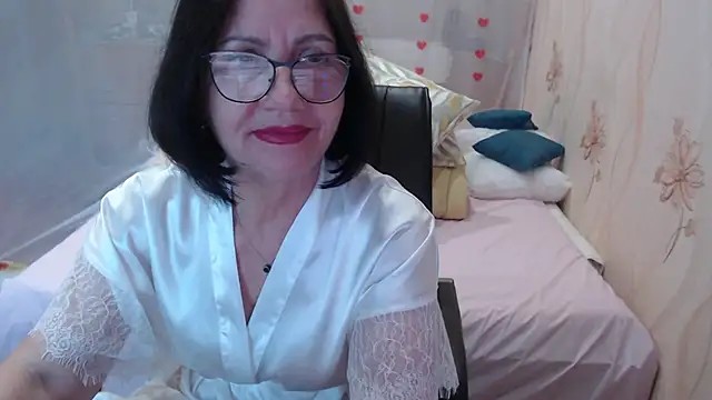 OlgaHottie online show from October 23, 11:36 pm