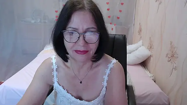 OlgaHottie online show from September 29, 11:10 pm