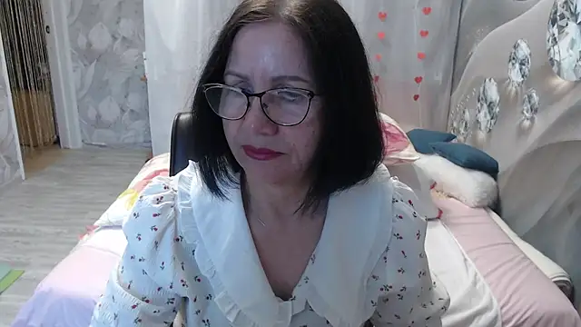 OlgaHottie online show from April 7, 11:50 pm