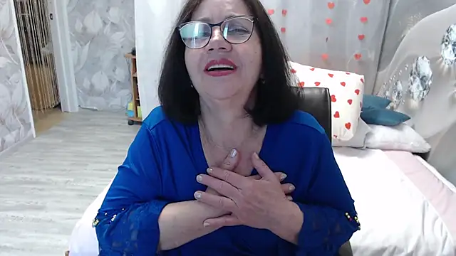 OlgaHottie online show from June 2, 11:27 pm