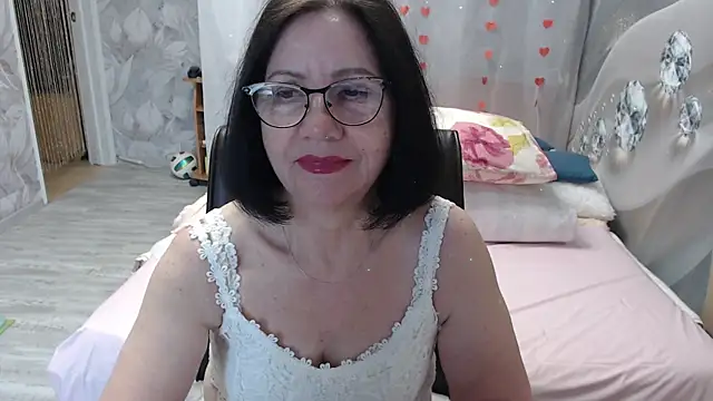 OlgaHottie online show from April 26, 11:46 pm