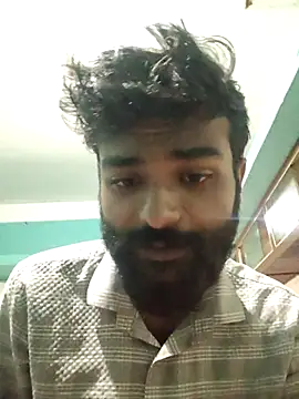 Snapshot of scoozeme chatting on October 17, 5:44 am scoozeme online show from October 17, 5:44 am