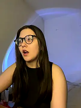 Prudie Gabriella online show from September 24, 1:28 pm