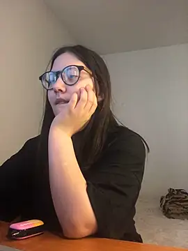 Prudie Gabriella online show from February 25, 4:04 pm