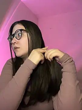 Prudie Gabriella online show from September 26, 1:29 pm