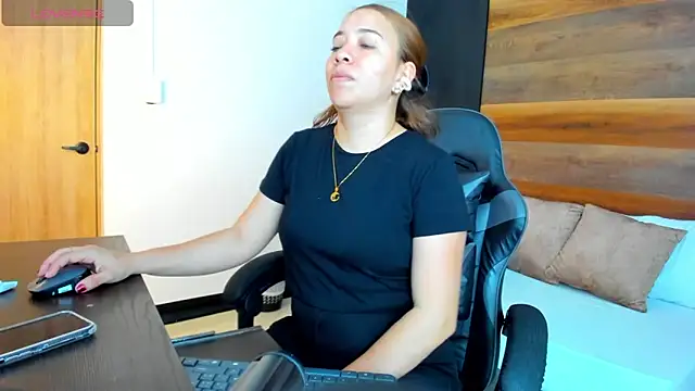 alma fenix online show from September 22, 12:22 pm