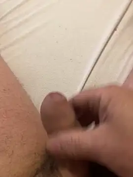 Snapshot of sid800 chatting on November 14, 12:42 pm sid800 online show from November 14, 12:42 pm