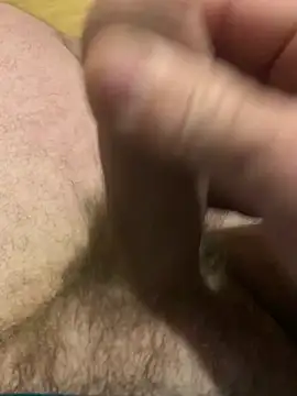 Snapshot of sid800 chatting on April 11, 1:35 am sid800 online show from April 11, 1:35 am