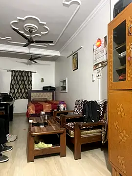 John desihunk online show from November 11, 6:14 pm