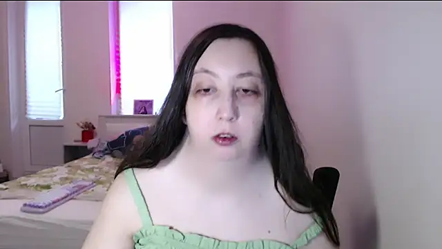 cute and hot online show from November 5, 12:41 pm