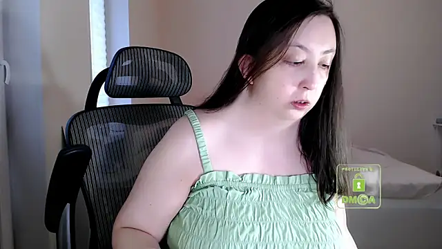 cute and hot online show from March 11, 3:17 pm