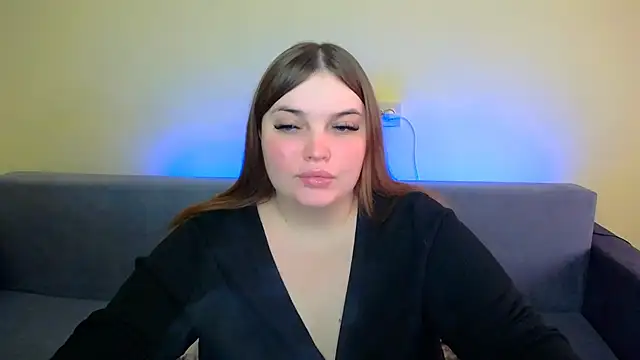 Emaaa ua online show from February 2, 10:02 am