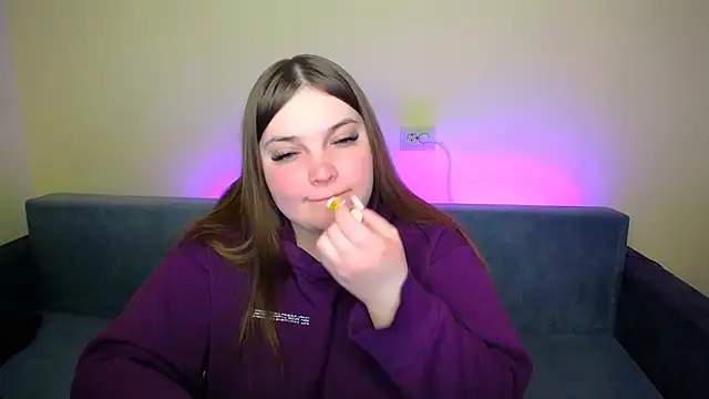 Emaaa ua online show from February 15, 5:19 am