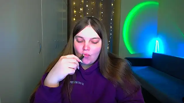 Emaaa ua online show from October 14, 5:46 pm