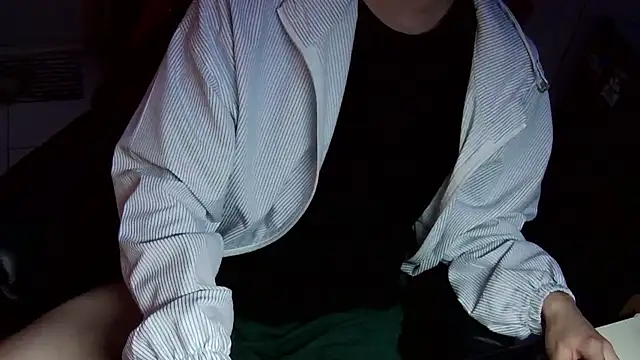 Ray175oo online show from March 8, 4:54 pm