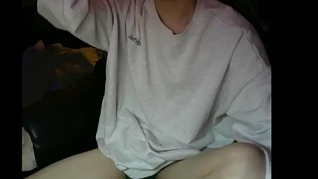 Snapshot of Ray175oo chatting on March 16, 4:34 pm Ray175oo online show from March 16, 4:34 pm