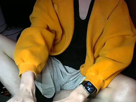 Snapshot of Ray175oo chatting on February 12, 4:51 pm Ray175oo online show from February 12, 4:51 pm