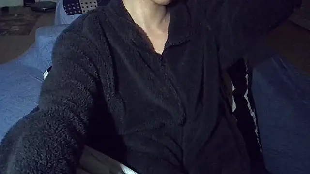 Snapshot of Ray175oo chatting on January 11, 5:53 pm Ray175oo online show from January 11, 5:53 pm