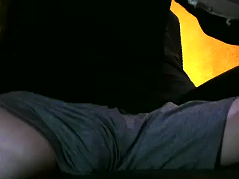 Snapshot of Ray175oo chatting on January 19, 3:42 pm Ray175oo online show from January 19, 3:42 pm