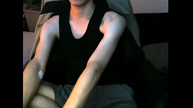 Snapshot of Ray175oo chatting on October 13, 4:19 pm Ray175oo online show from October 13, 4:19 pm